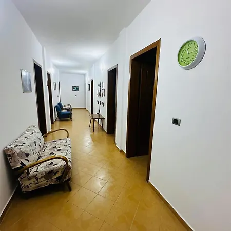 Homestay Roni