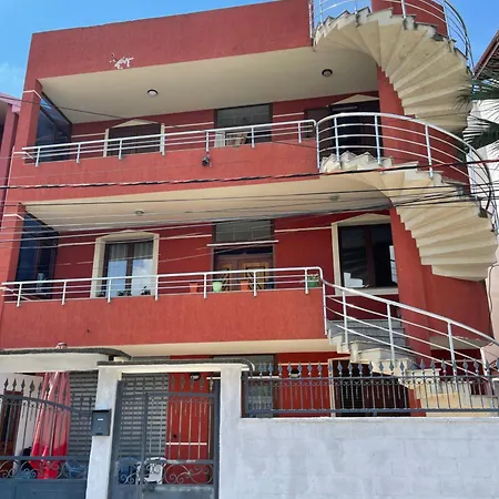 Homestay Roni Durres